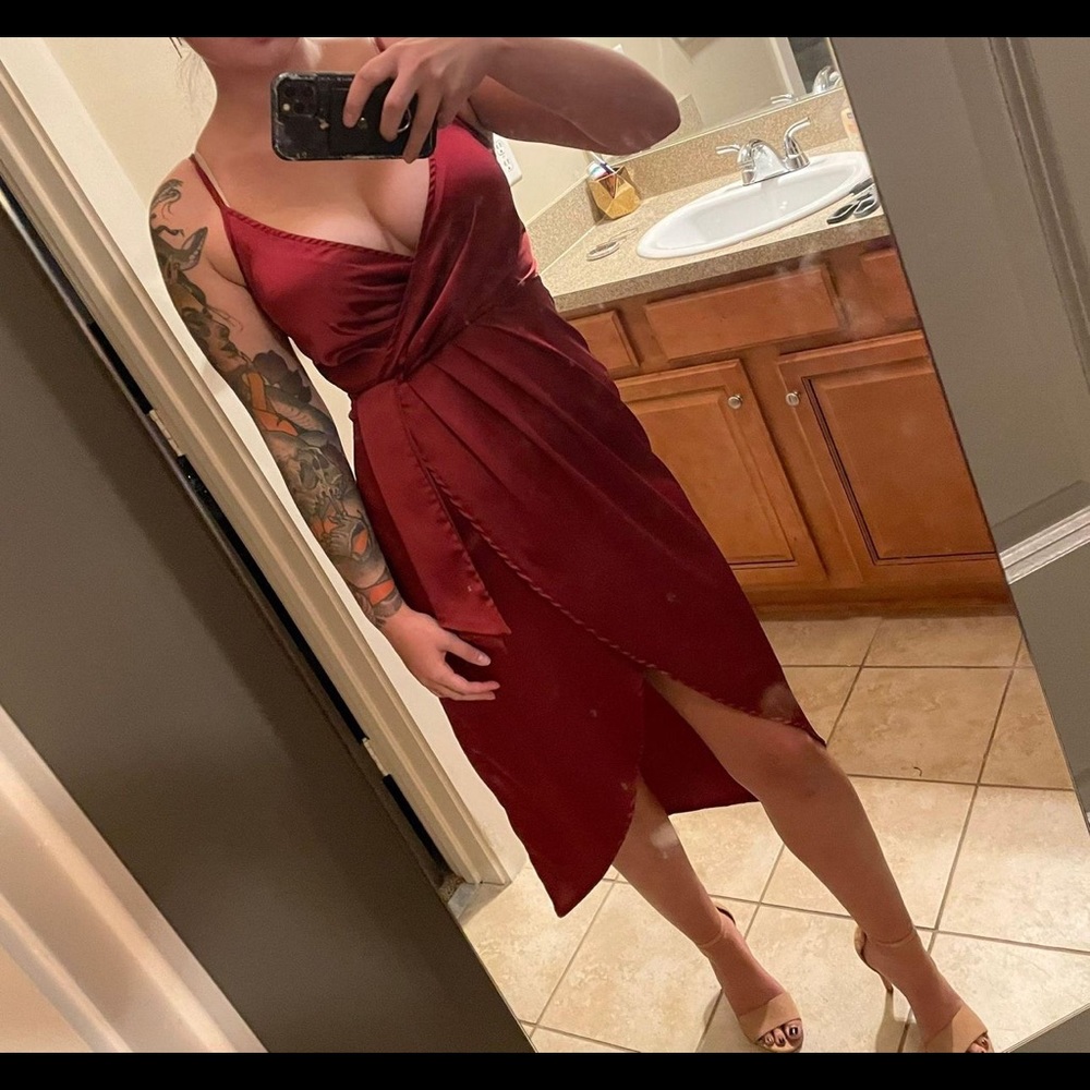 Nasty Gal very flattering dress